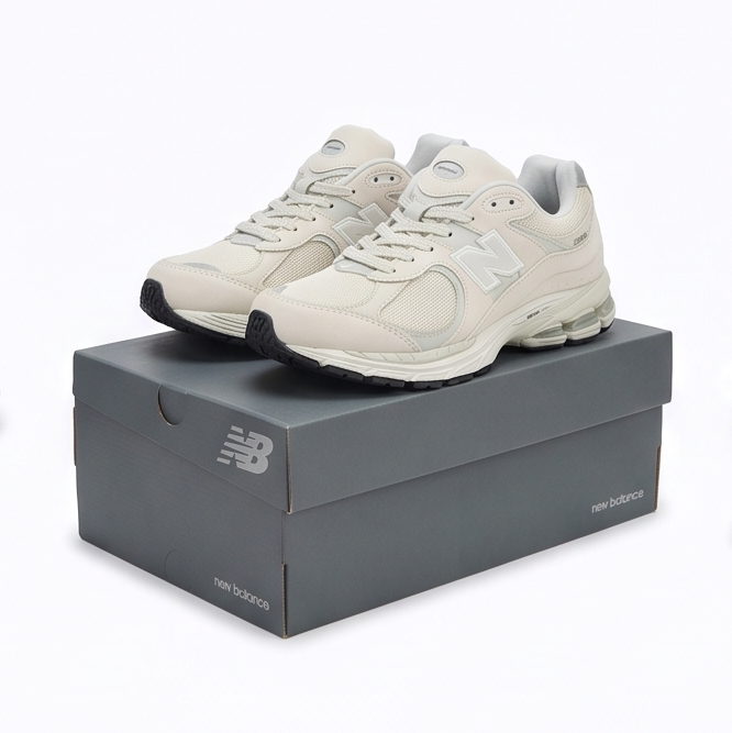 New balance shoes